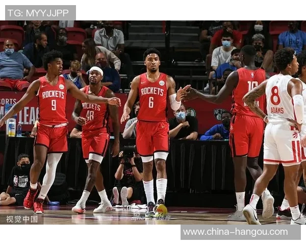 火箭队与猛龙队今日精彩直播对决全程回顾与分析